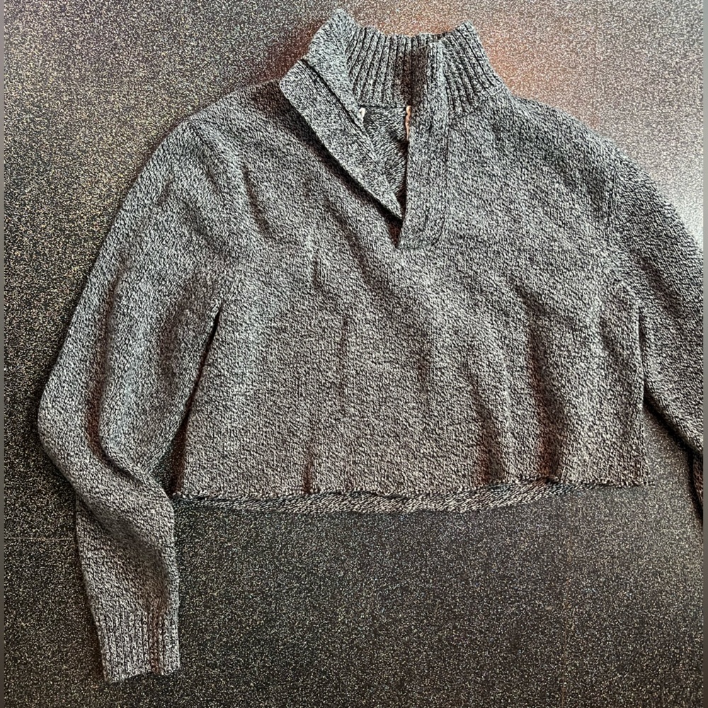 Cropped Henley turtleneck sweater